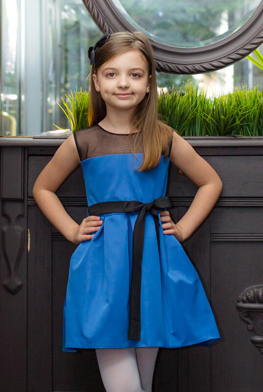 Asymetryczna sukienka na przyjęcie dla dziecka Skyler 11